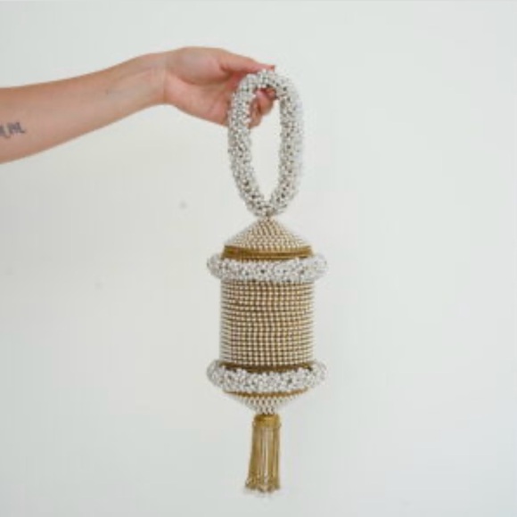 Beautiful Ramla Pearly Glam Bag - Gold and White - New without tag. - Picture 10 of 10